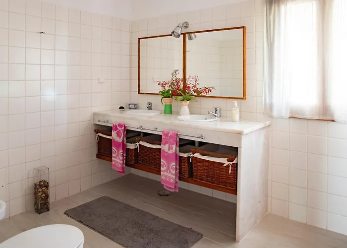 Quinta Dos Malhadais, Figueira - Hébergement de vacances Portimão